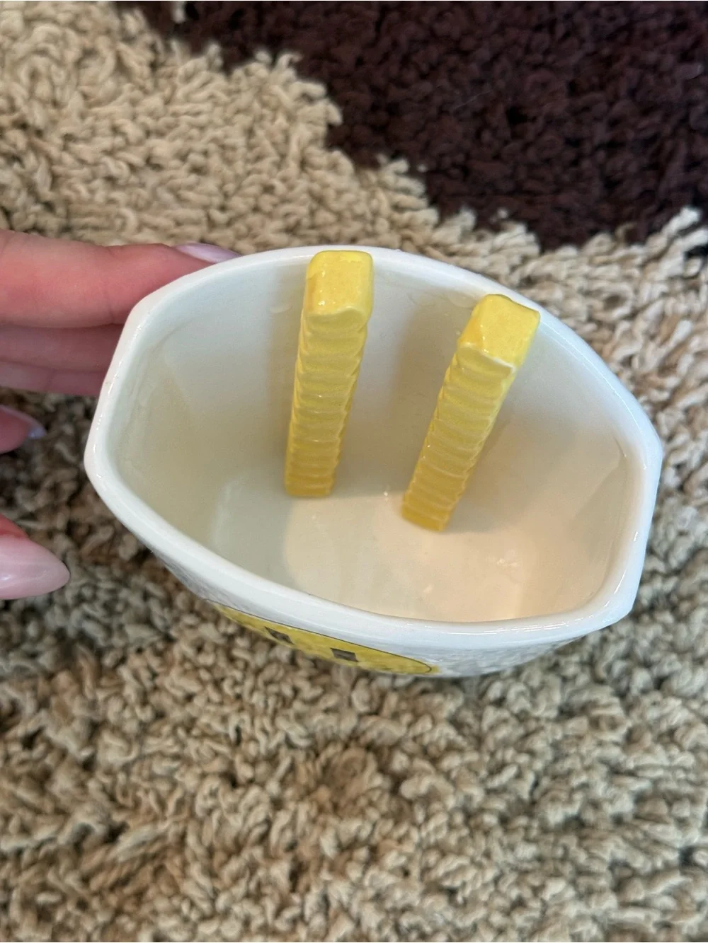 Urban Outfitters White Ceramic Smile Utensil Holder with Yellow Accents